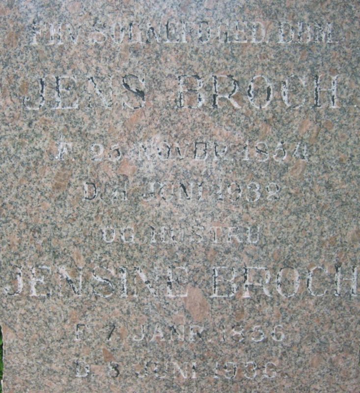 Jens Broch1.jpg